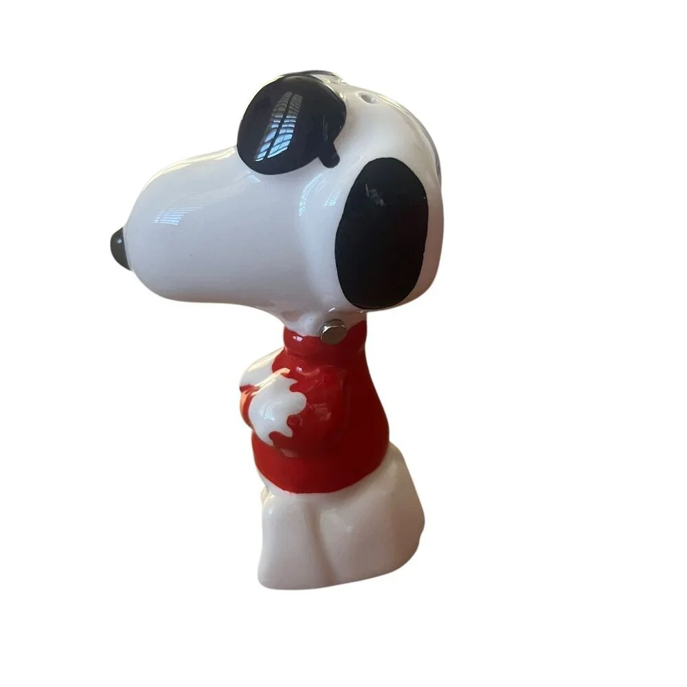 Snoopy and his Doghouse Salt and Pepper Shakers